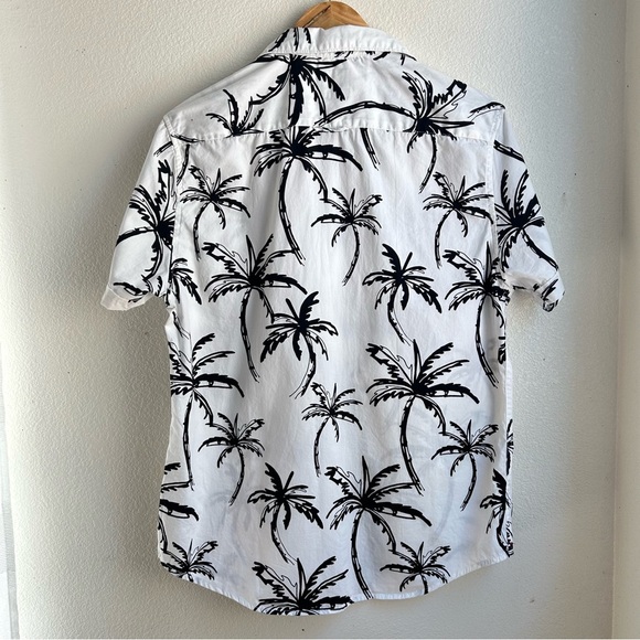 Denim and Flower | Men's White Palm Tree Print Shirt - Picture 3 of 10